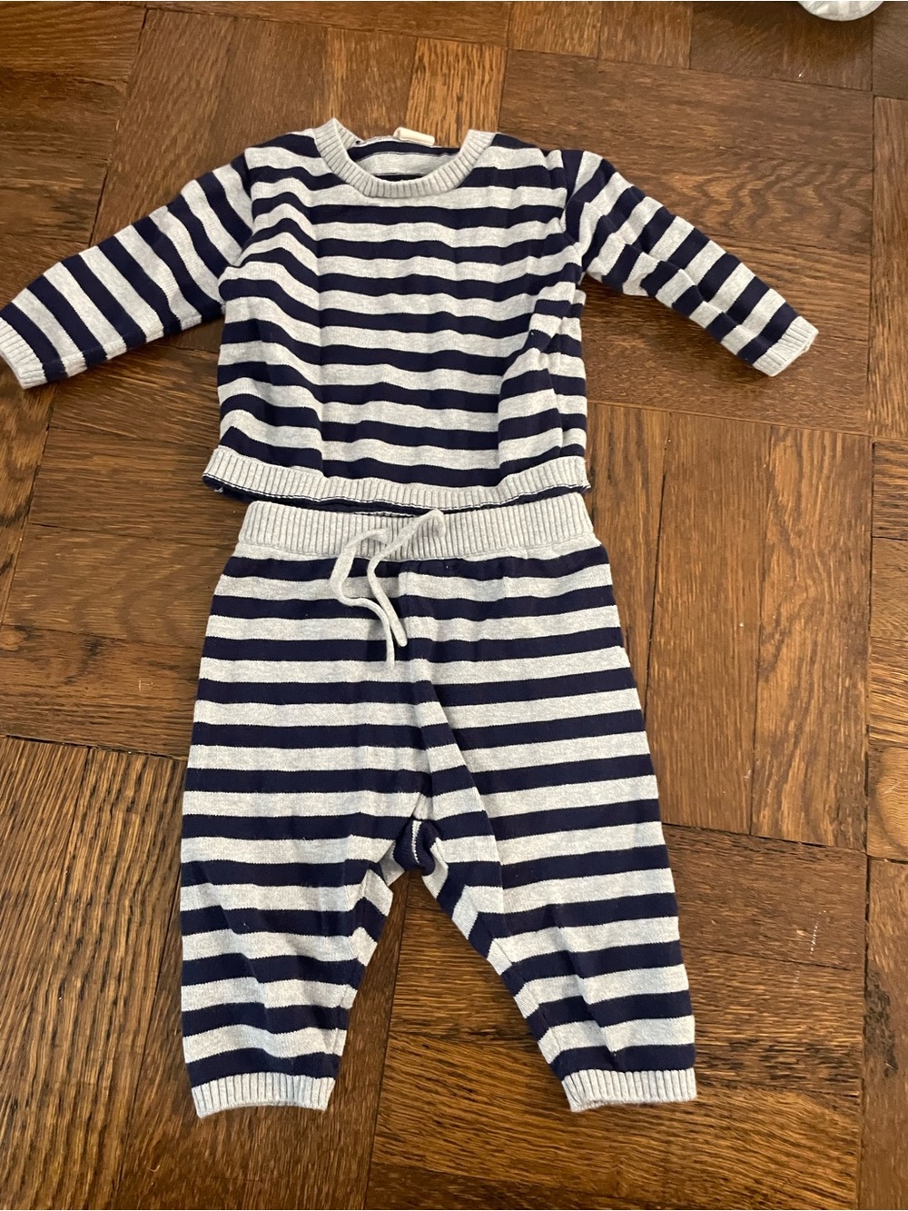 Lot of 3 matching sets for 3-6 month
